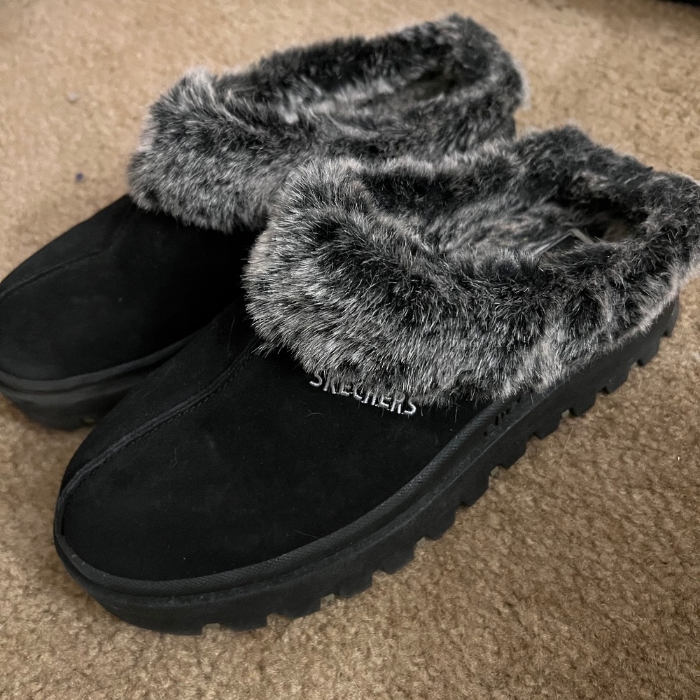 Sketchers clogs